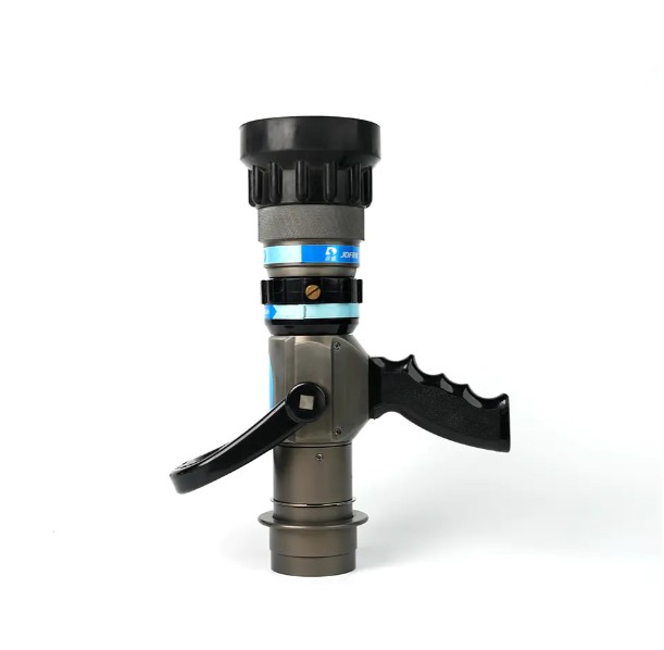 Jak funguje nastavitelná požární tryska?